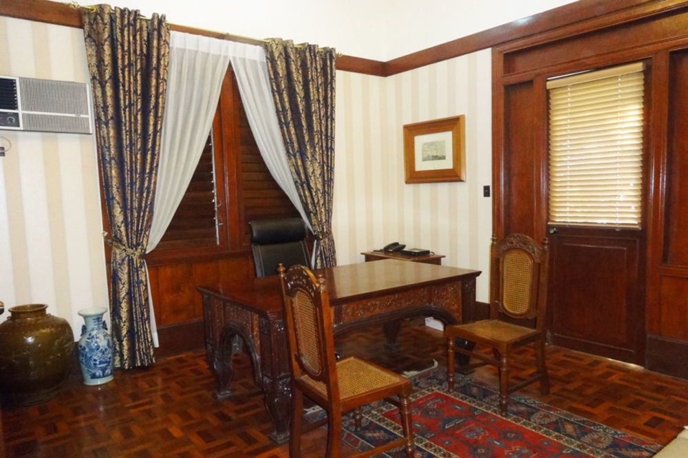 Отель Casa Pelaez Себу Экстерьер фото